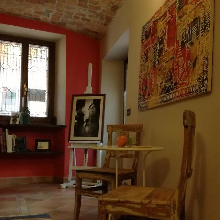 Casa Asso Di Coppe B&B Alba  Extérieur photo