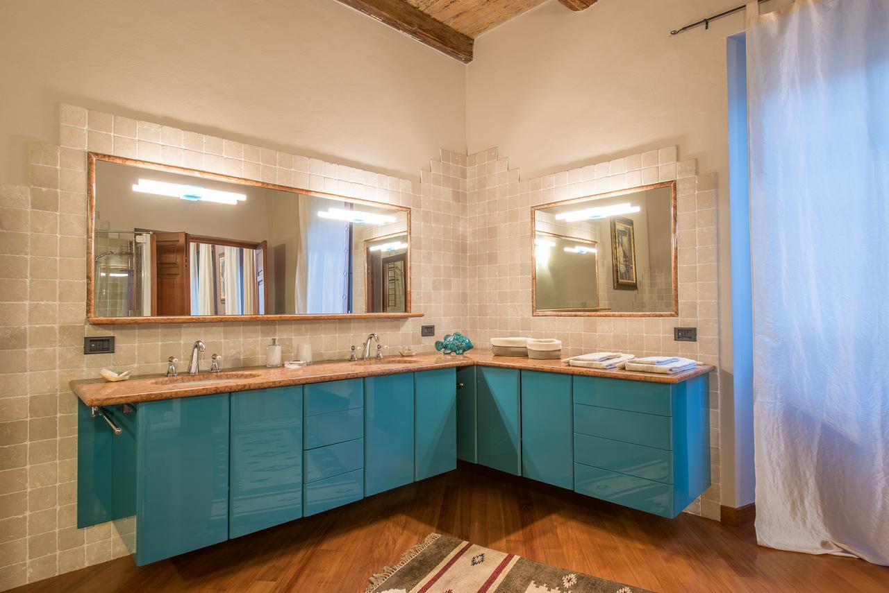 Casa Asso Di Coppe B&B Alba  Extérieur photo