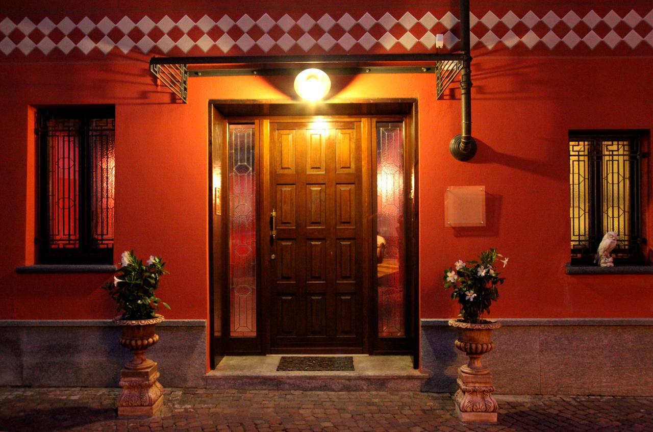 Casa Asso Di Coppe B&B Alba  Extérieur photo