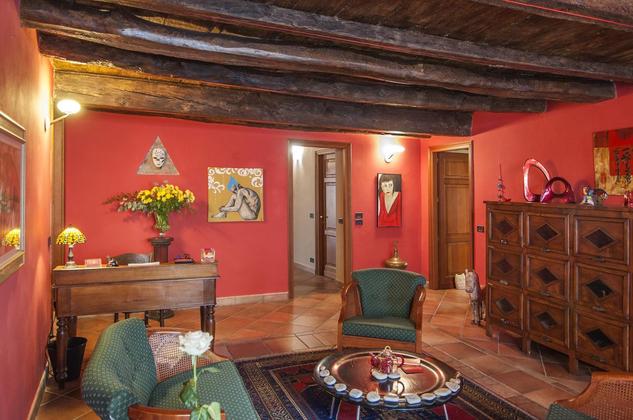Casa Asso Di Coppe B&B Alba  Extérieur photo