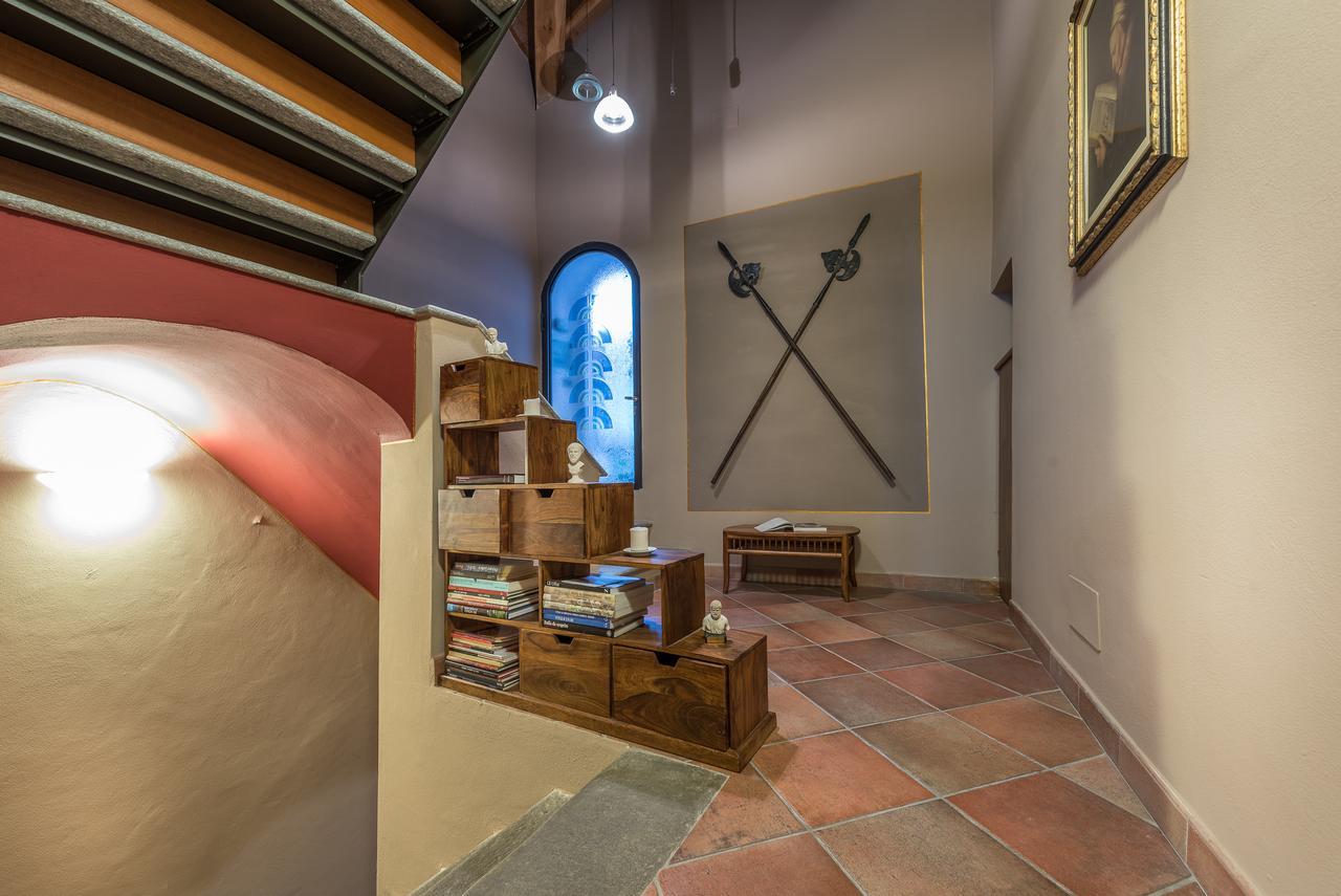 Casa Asso Di Coppe B&B Alba  Extérieur photo