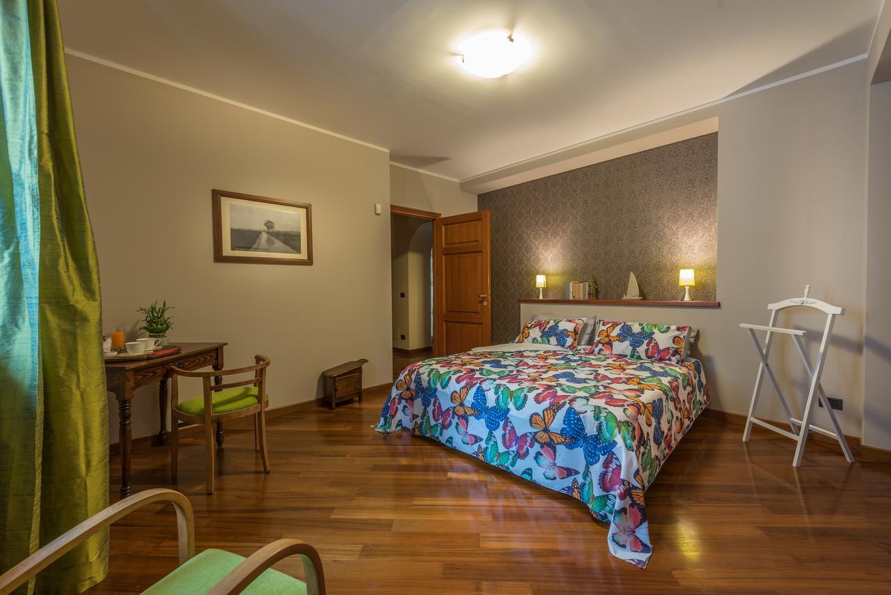 Casa Asso Di Coppe B&B Alba  Extérieur photo