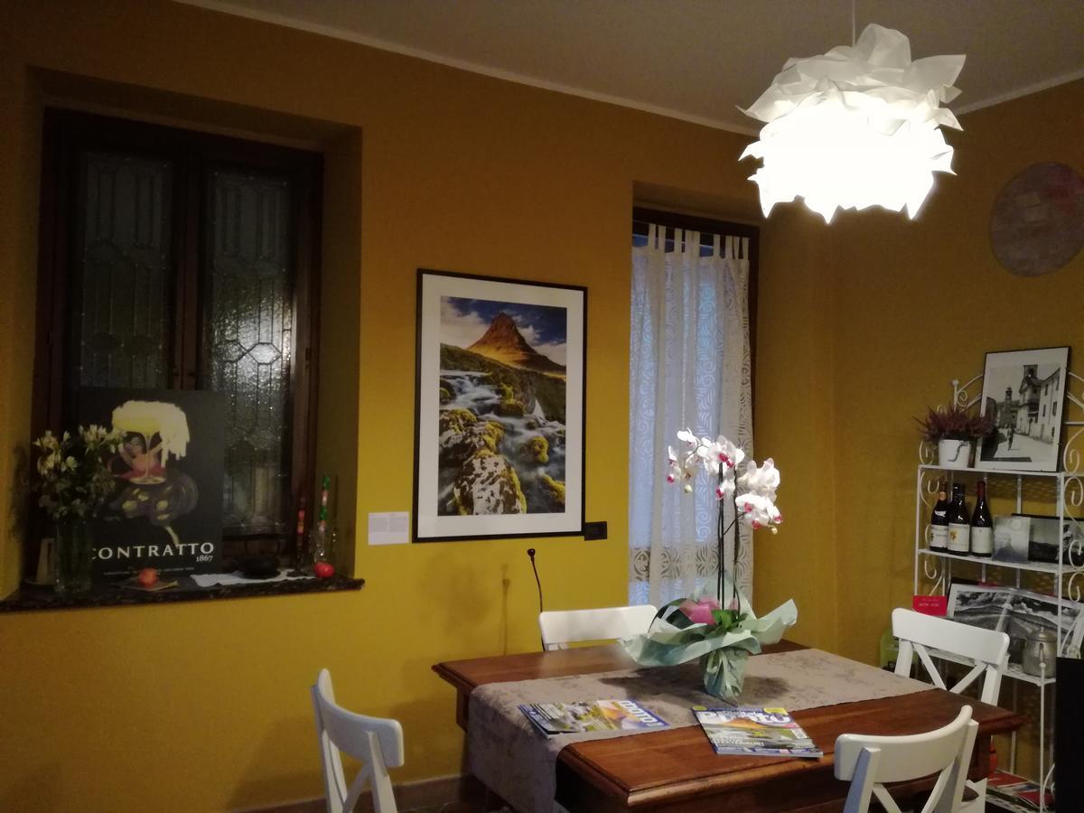 Casa Asso Di Coppe B&B Alba  Extérieur photo
