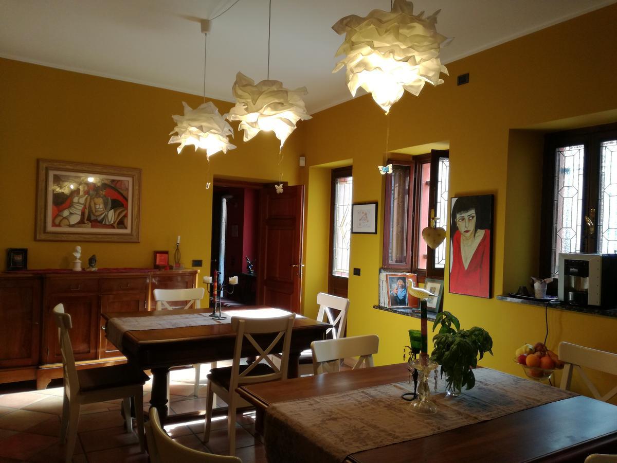 Casa Asso Di Coppe B&B Alba  Extérieur photo